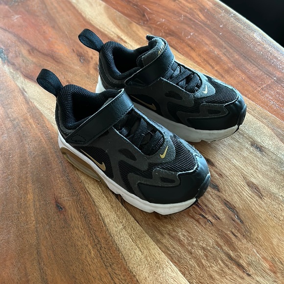 Boys Nike Air 8C‎ Sneaker. - Picture 1 of 6